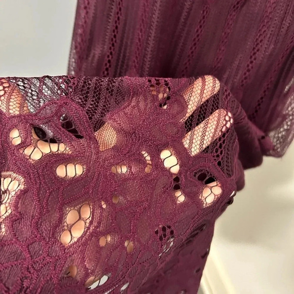 Mi a mi Women’s Small Burgundy Lace Dress Wedding High Neckline Coquette‎ Y2K - Picture 3 of 15